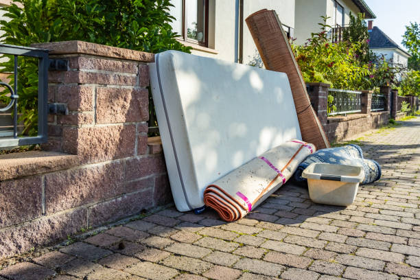 Best Estate Cleanout Services  in Hull, IA